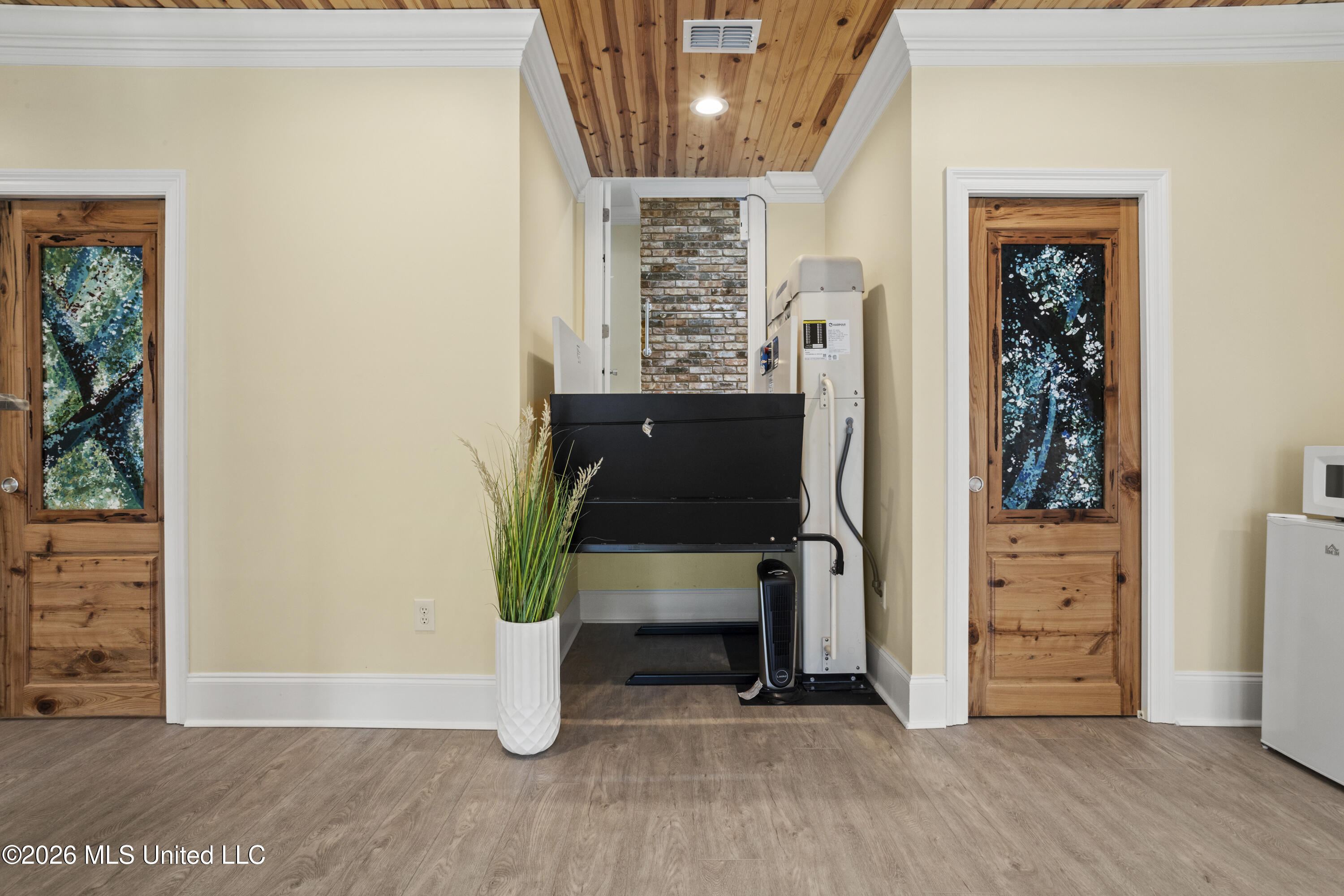 18 Cedarwood Lane Property Photo 40