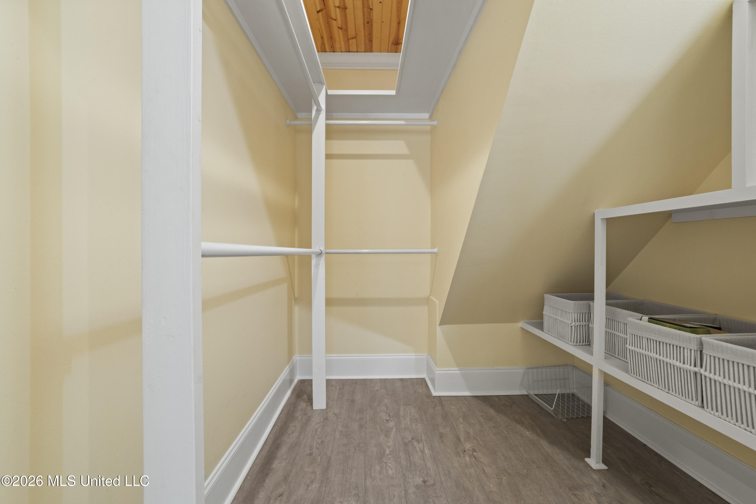 18 Cedarwood Lane Property Photo 41