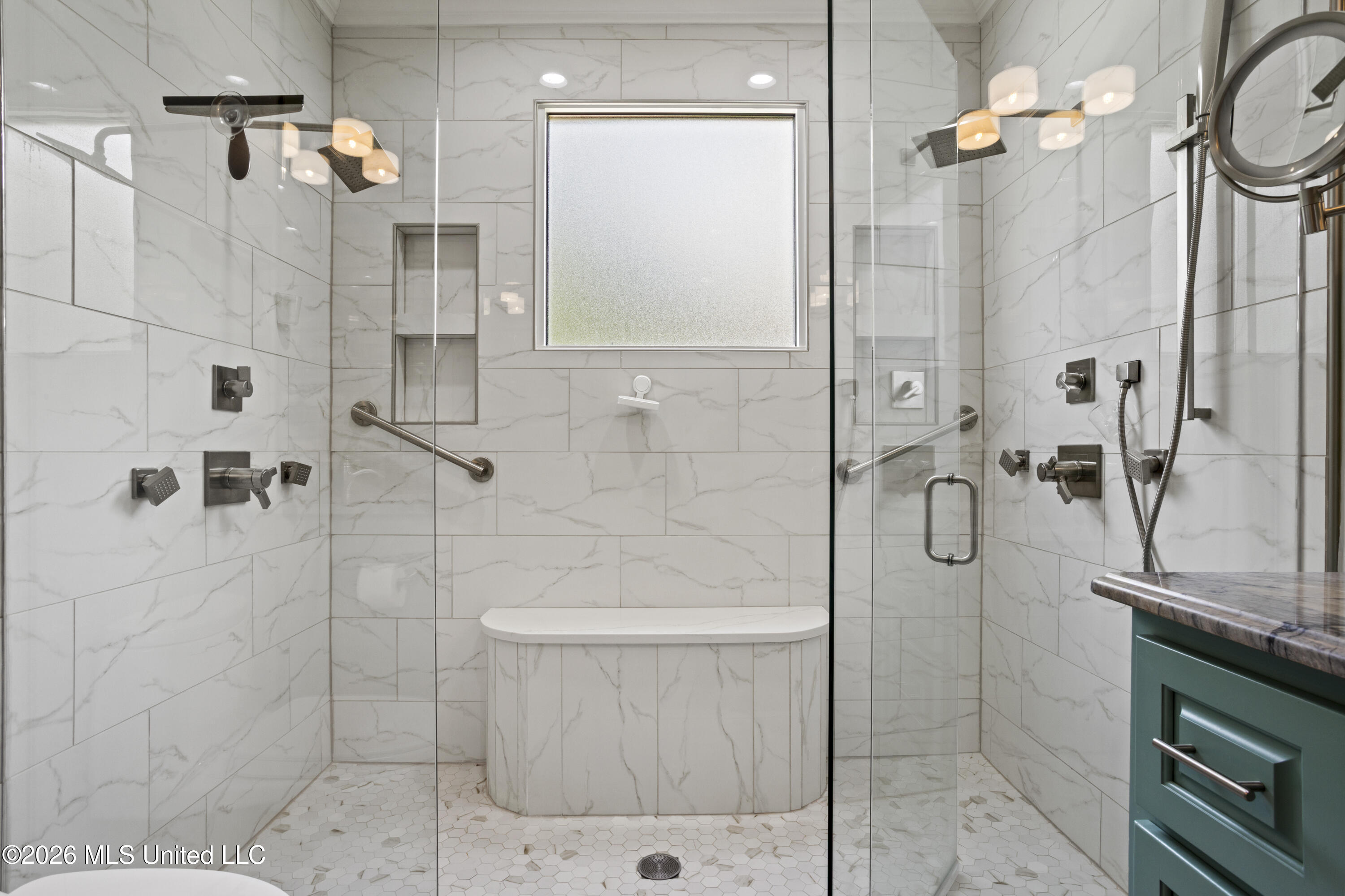 18 Cedarwood Lane Property Photo 46