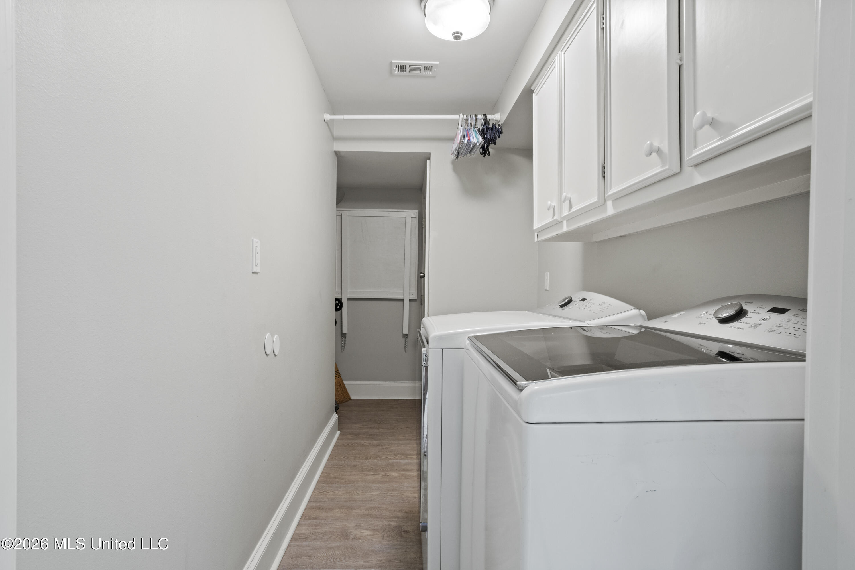 18 Cedarwood Lane Property Photo 63
