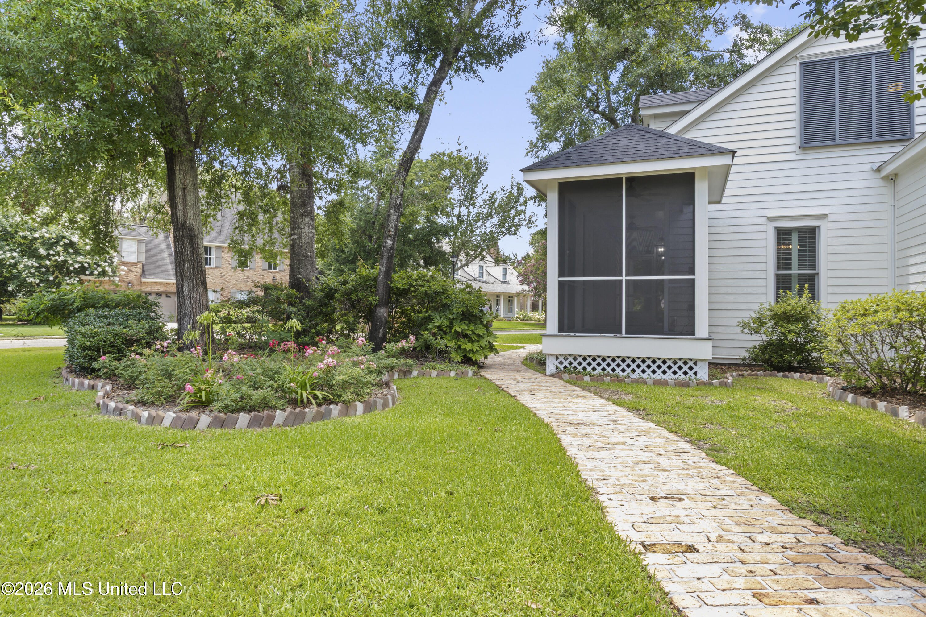 18 Cedarwood Lane Property Photo 71