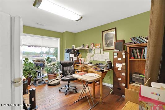 5165 Getwell Road Property Photo 15