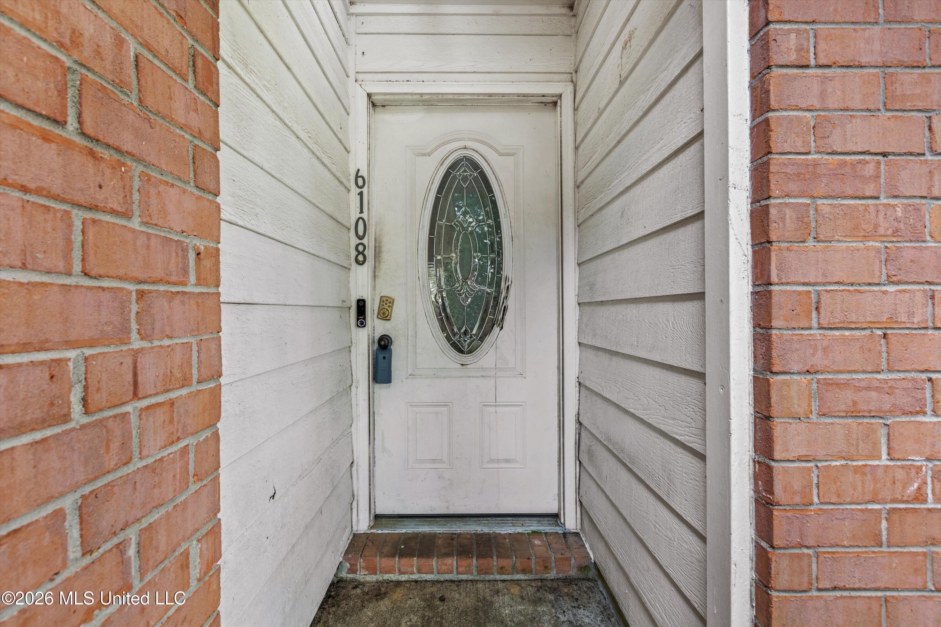 6108 Magnolia Lakes Drive Property Photo 3