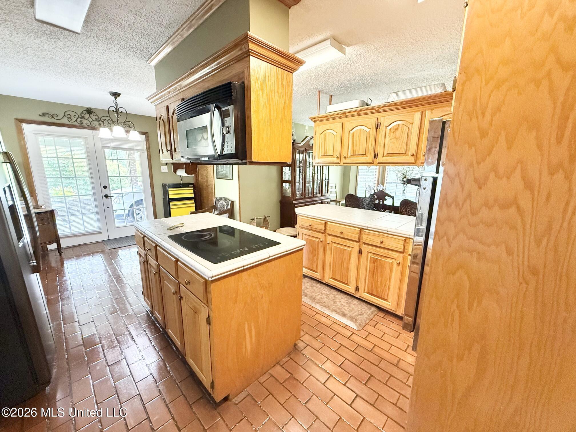 2212 Nw Jackson Liberty Drive Property Photo 6