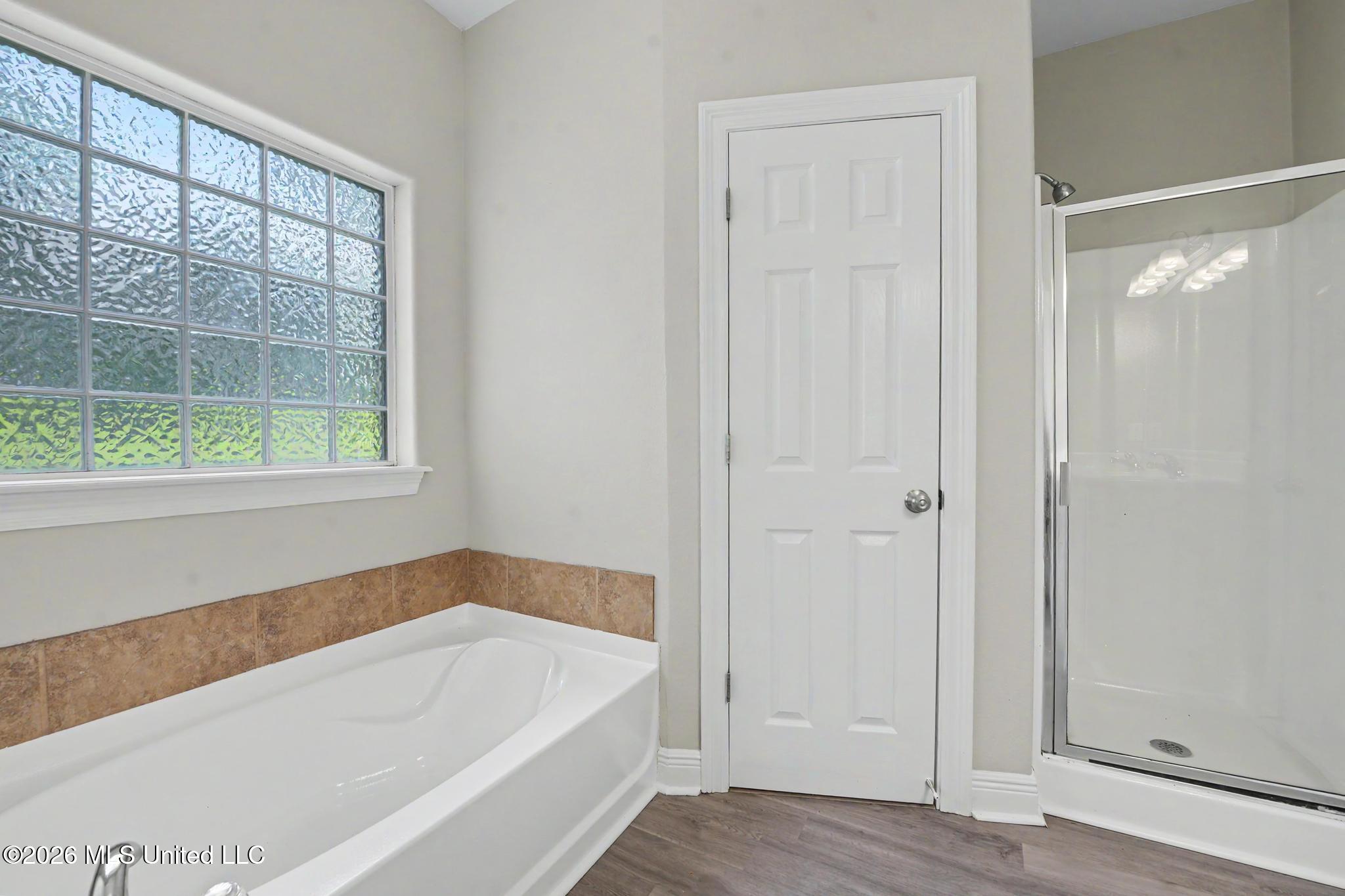 16 Sugarloaf Lane Property Photo 8