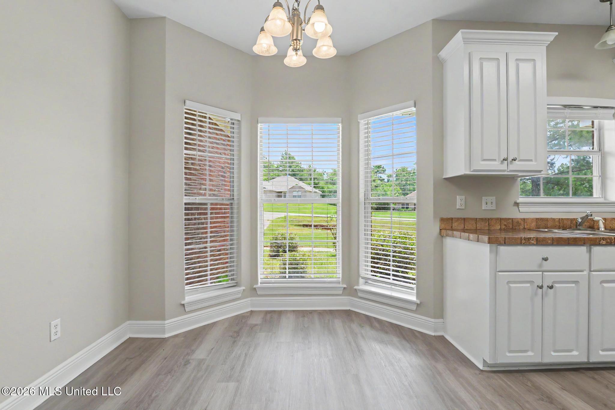 16 Sugarloaf Lane Property Photo 12