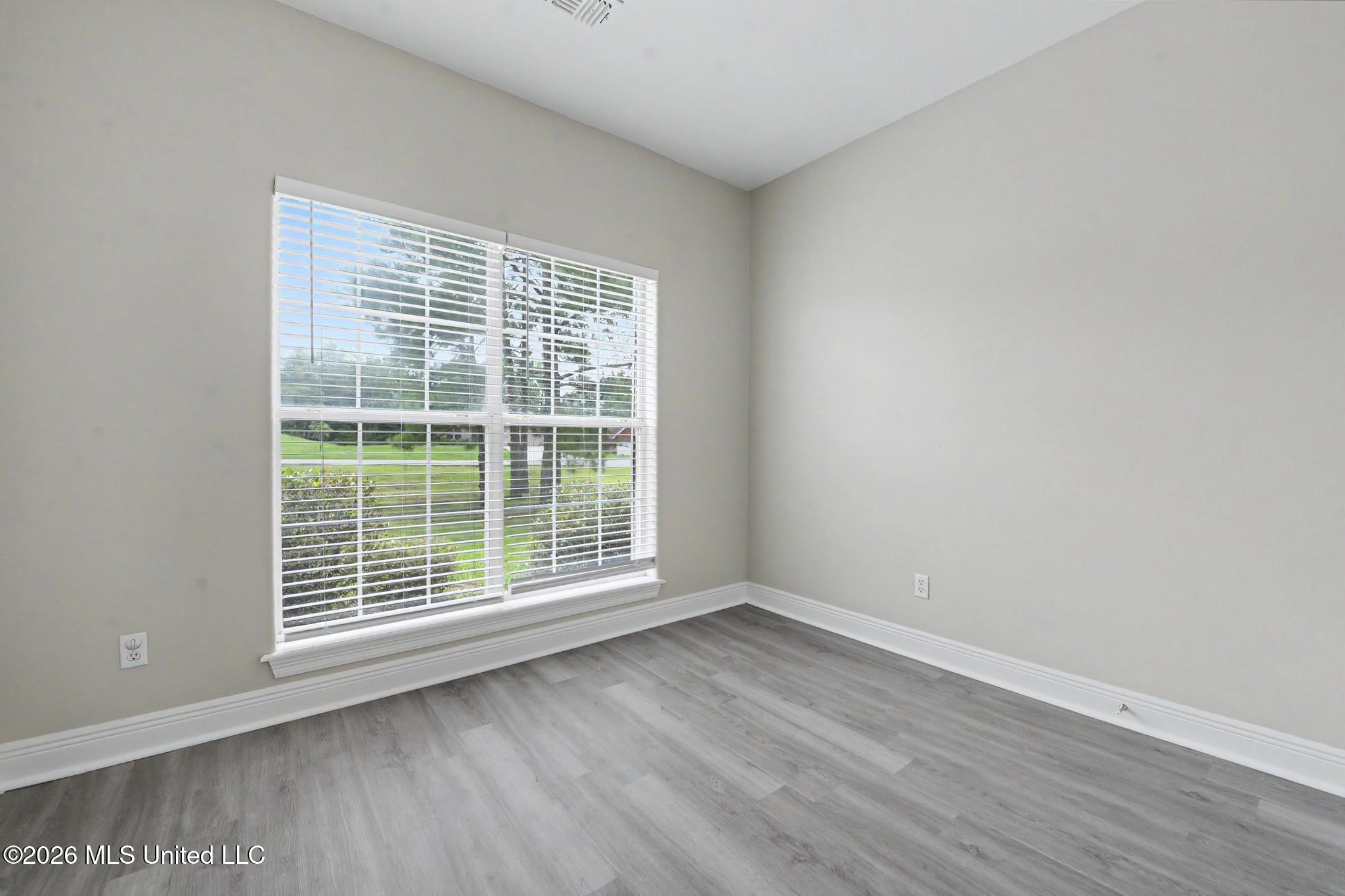 16 Sugarloaf Lane Property Photo 15