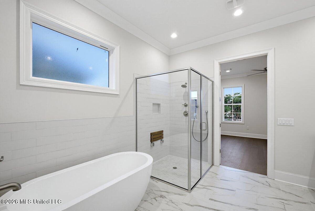 256 Caroline Boulevard Property Photo 14