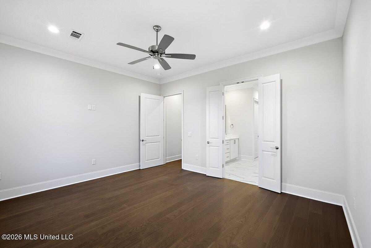 256 Caroline Boulevard Property Photo 16