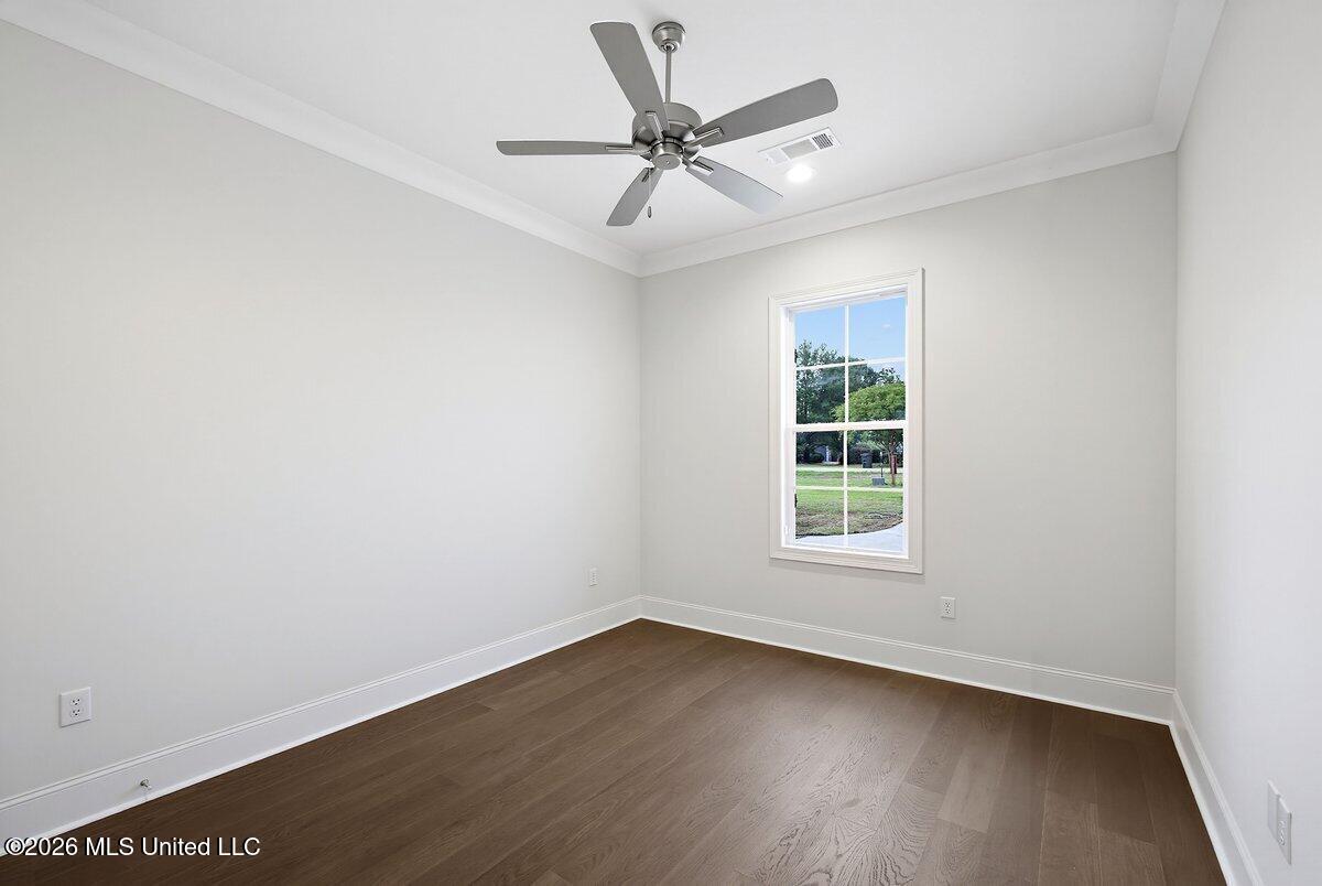 256 Caroline Boulevard Property Photo 19