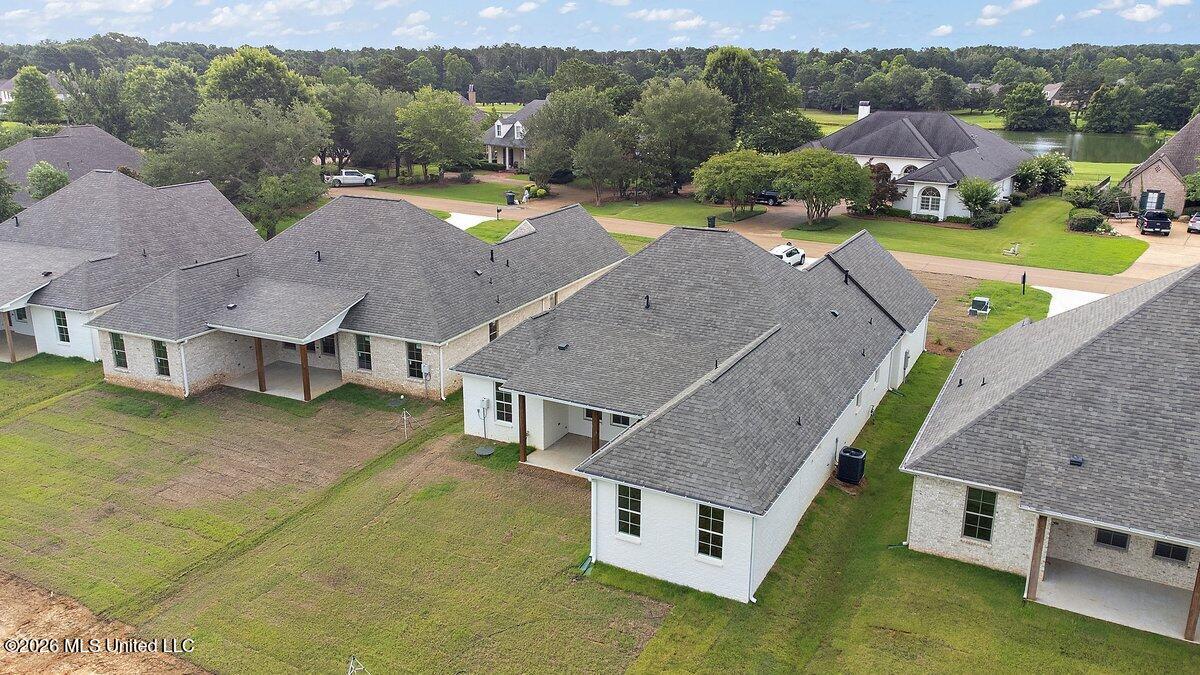 256 Caroline Boulevard Property Photo 27
