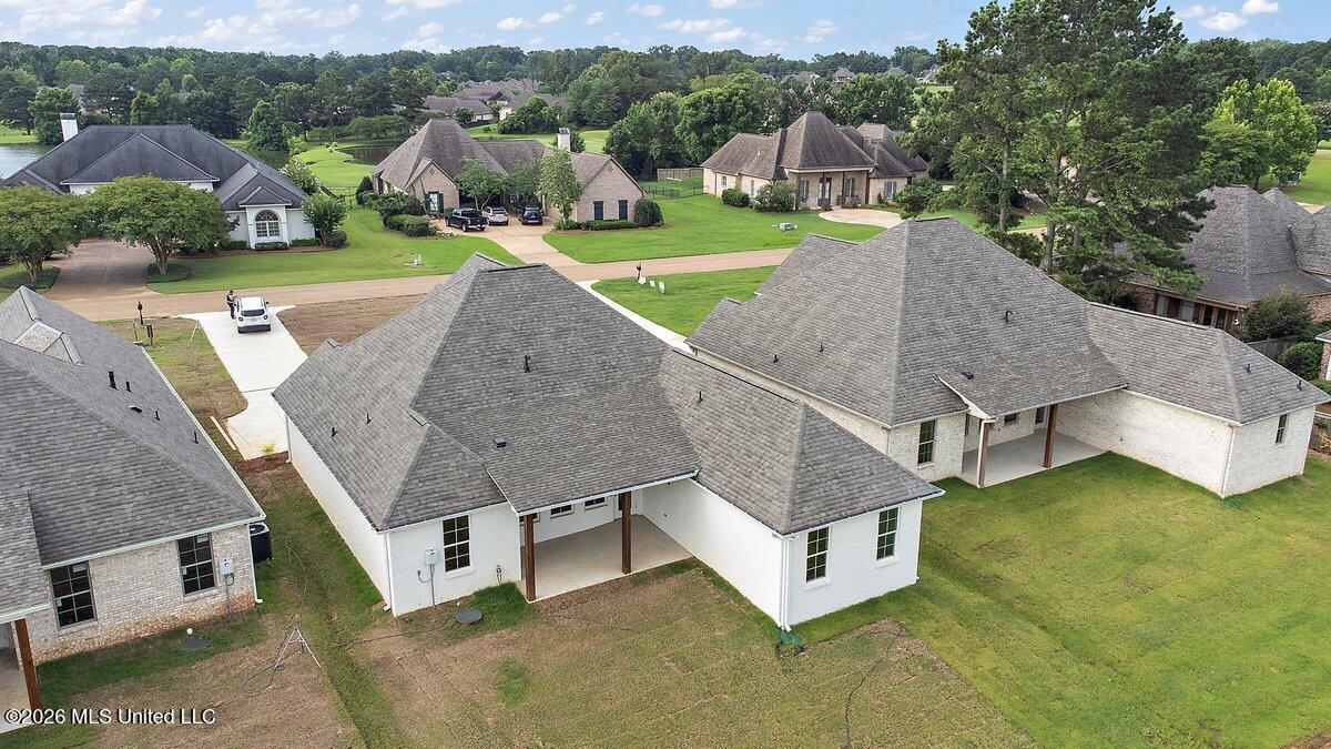 256 Caroline Boulevard Property Photo 31