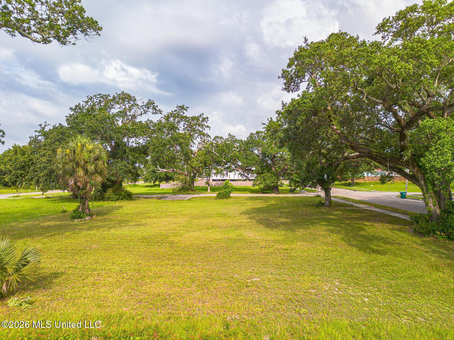9th Street Property Photo 6