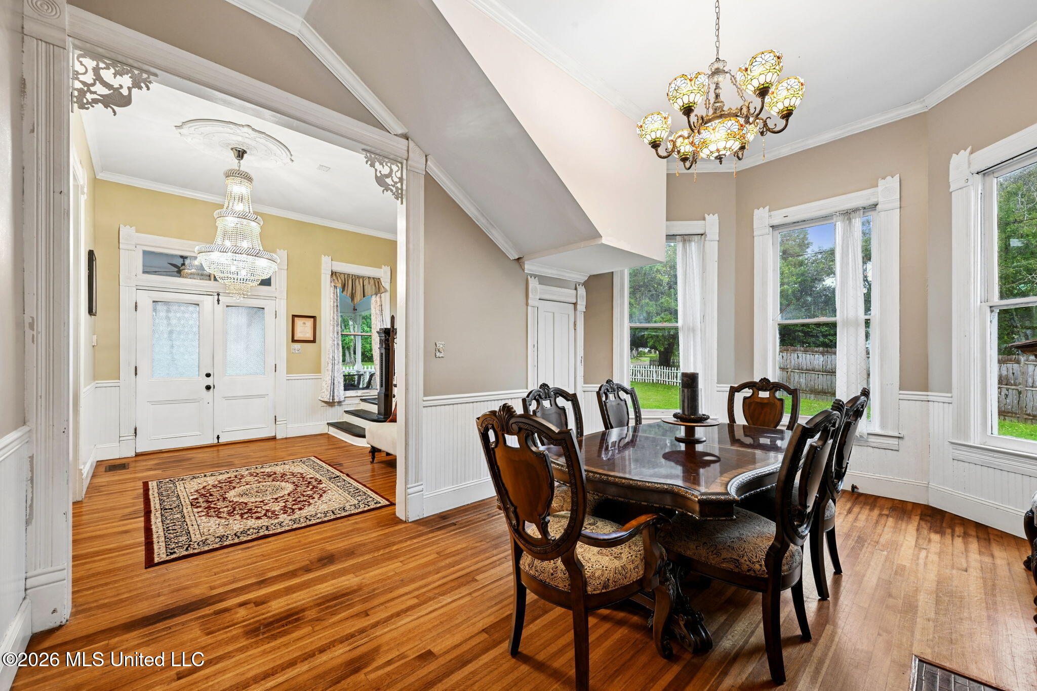 102 W Myrtle Street Property Photo 11