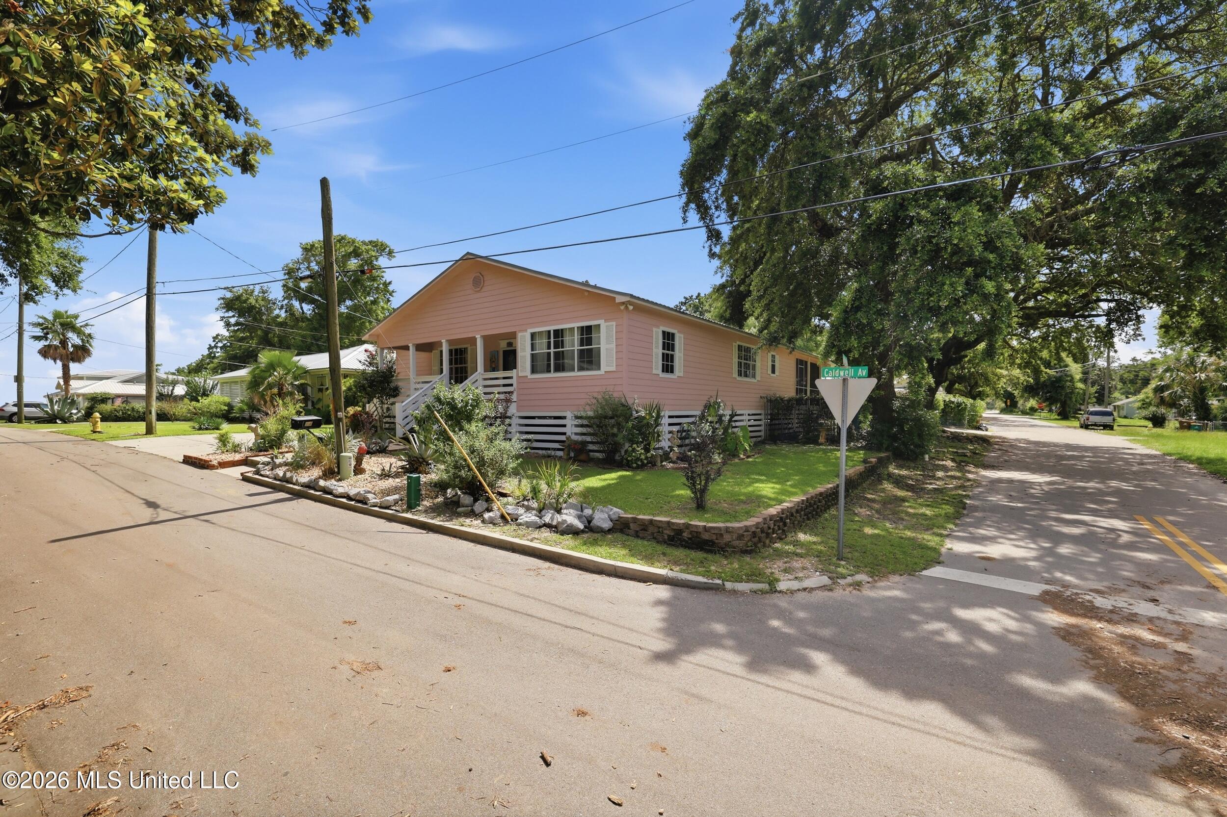 141 Caldwell Avenue Property Photo 44