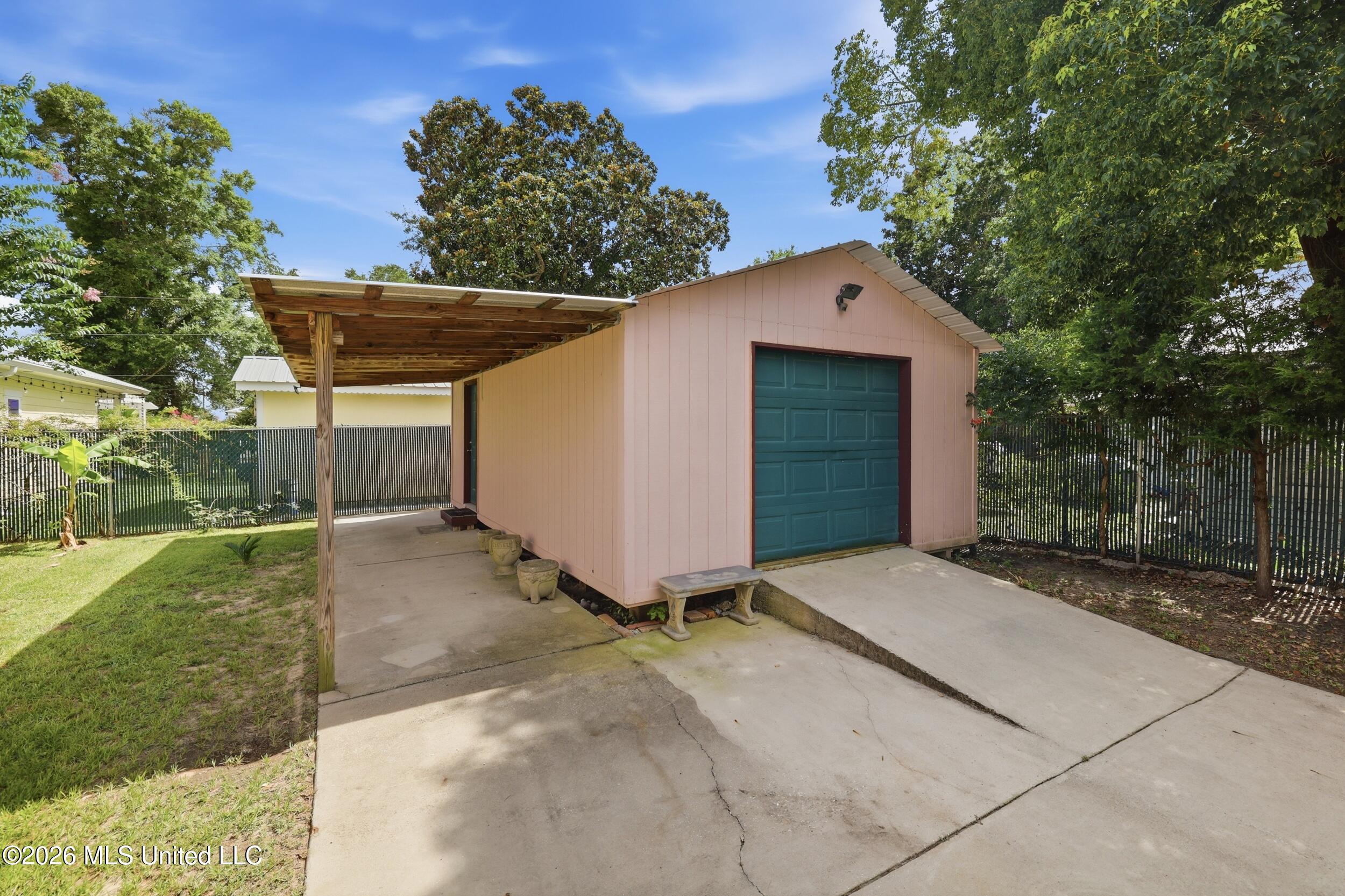 141 Caldwell Avenue Property Photo 58