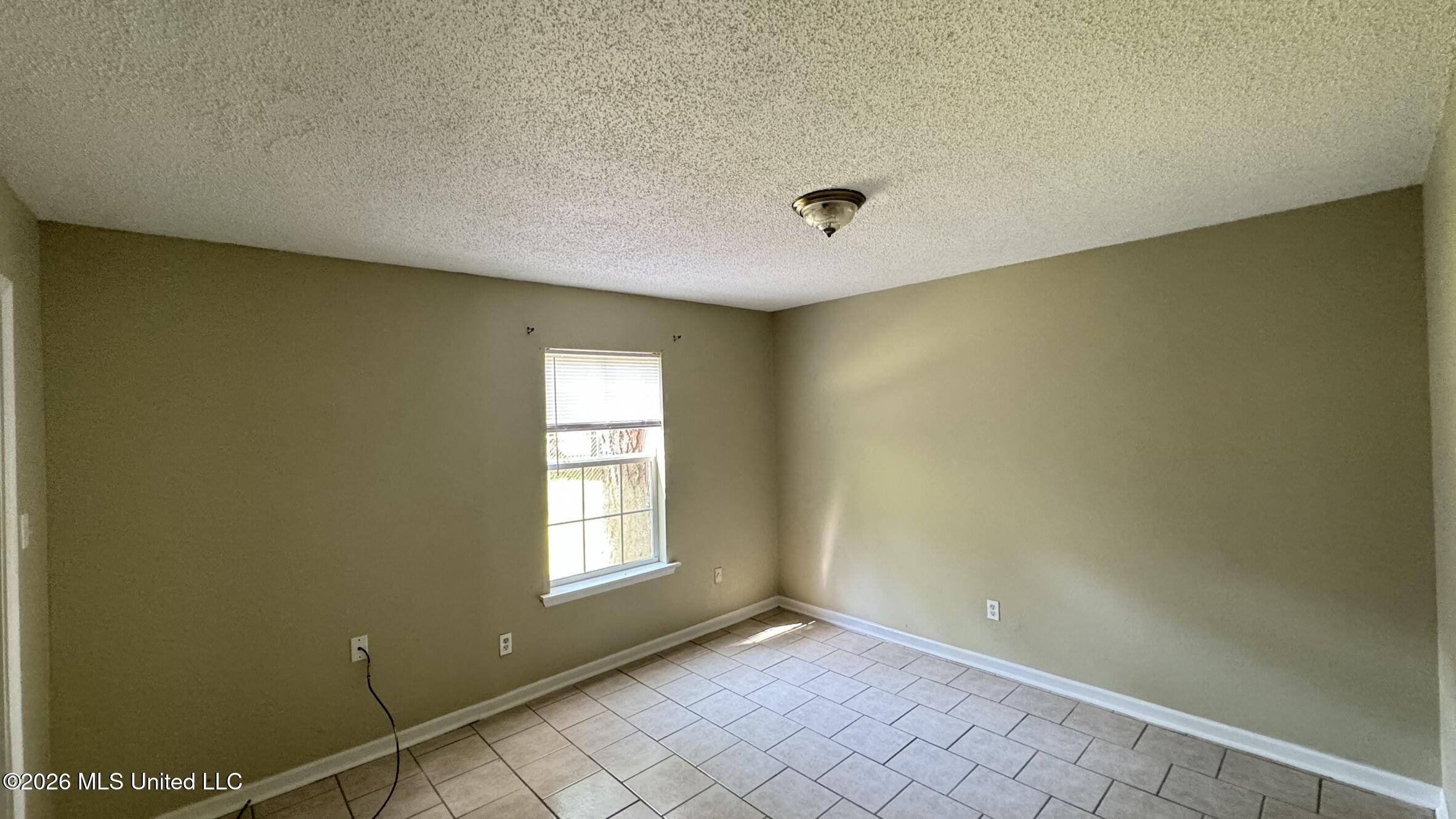6443 Jasmine Street Property Photo 5