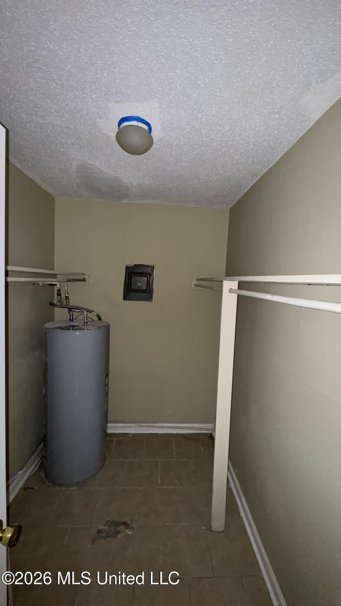 6443 Jasmine Street Property Photo 7