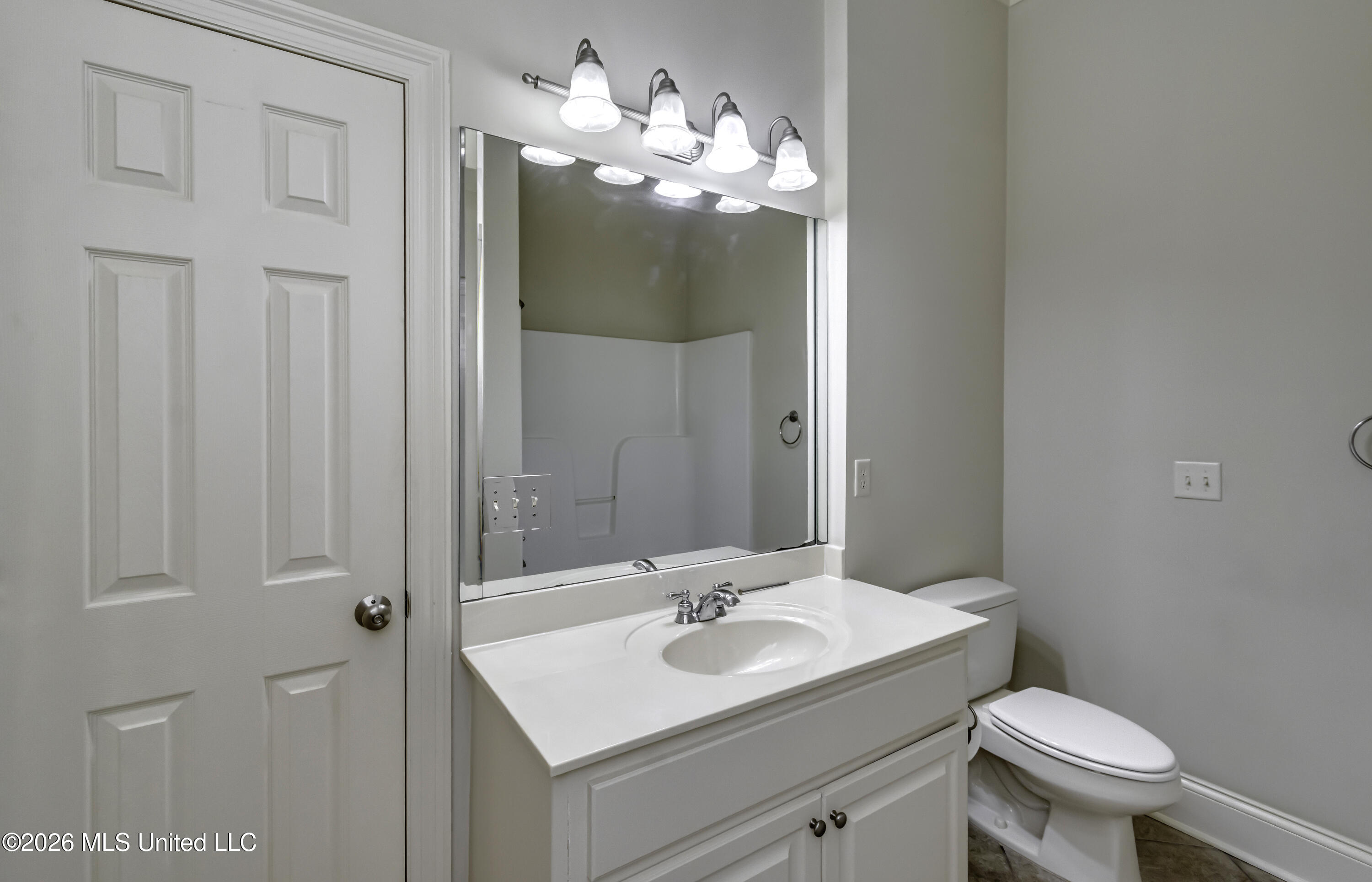 102 Brighton Lane Property Photo 34