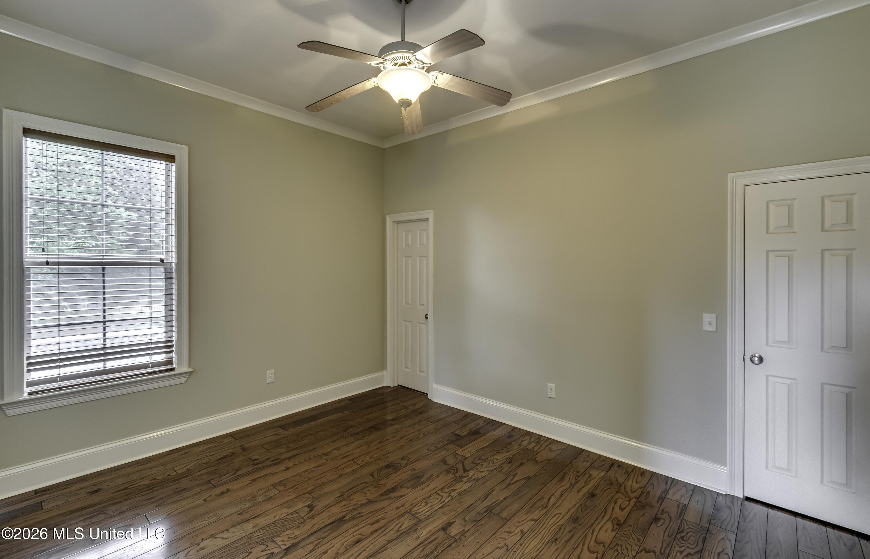 102 Brighton Lane Property Photo 38