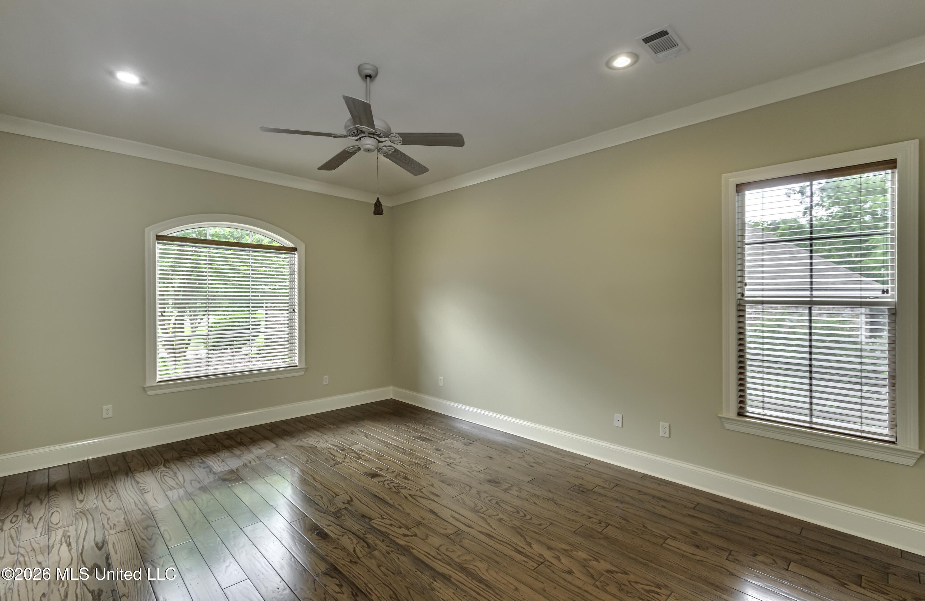 102 Brighton Lane Property Photo 44