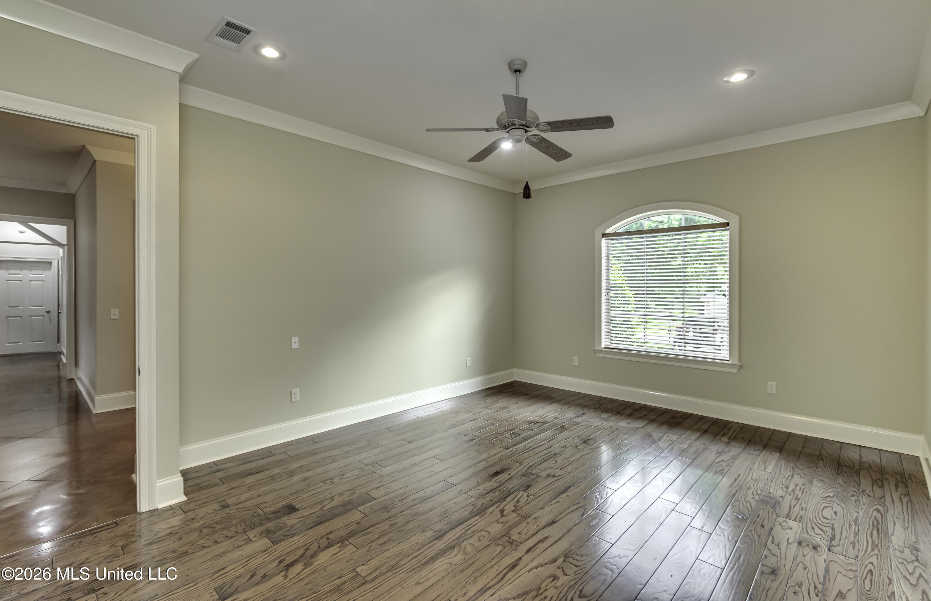 102 Brighton Lane Property Photo 45