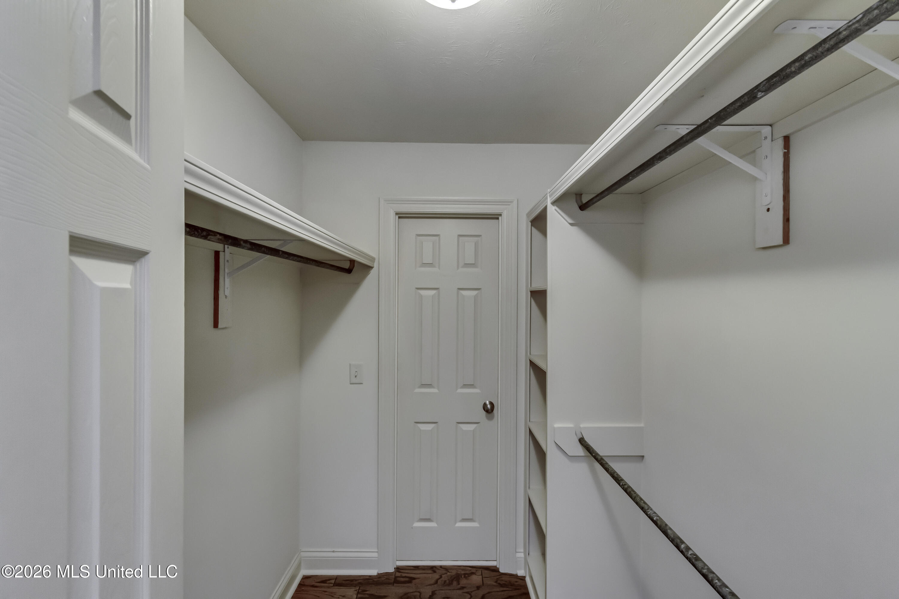 102 Brighton Lane Property Photo 55