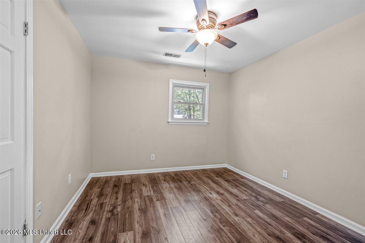 1382 N Thunderbird Drive Property Photo 24