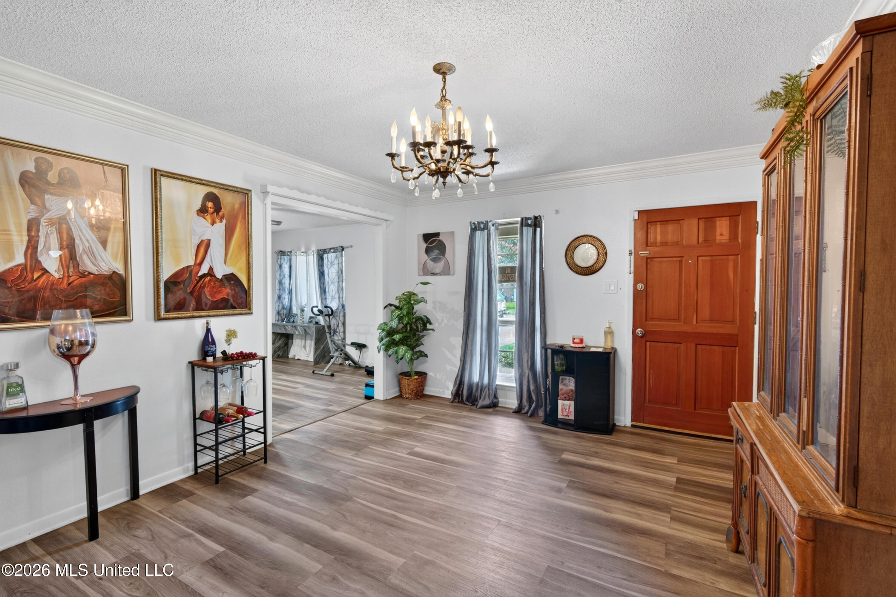 2318 Lynn Avenue Property Photo 6