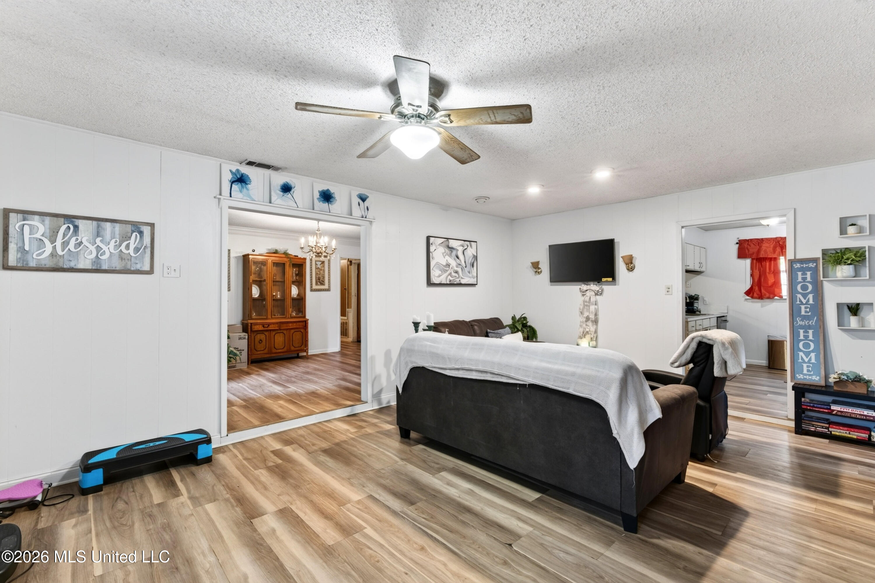 2318 Lynn Avenue Property Photo 9