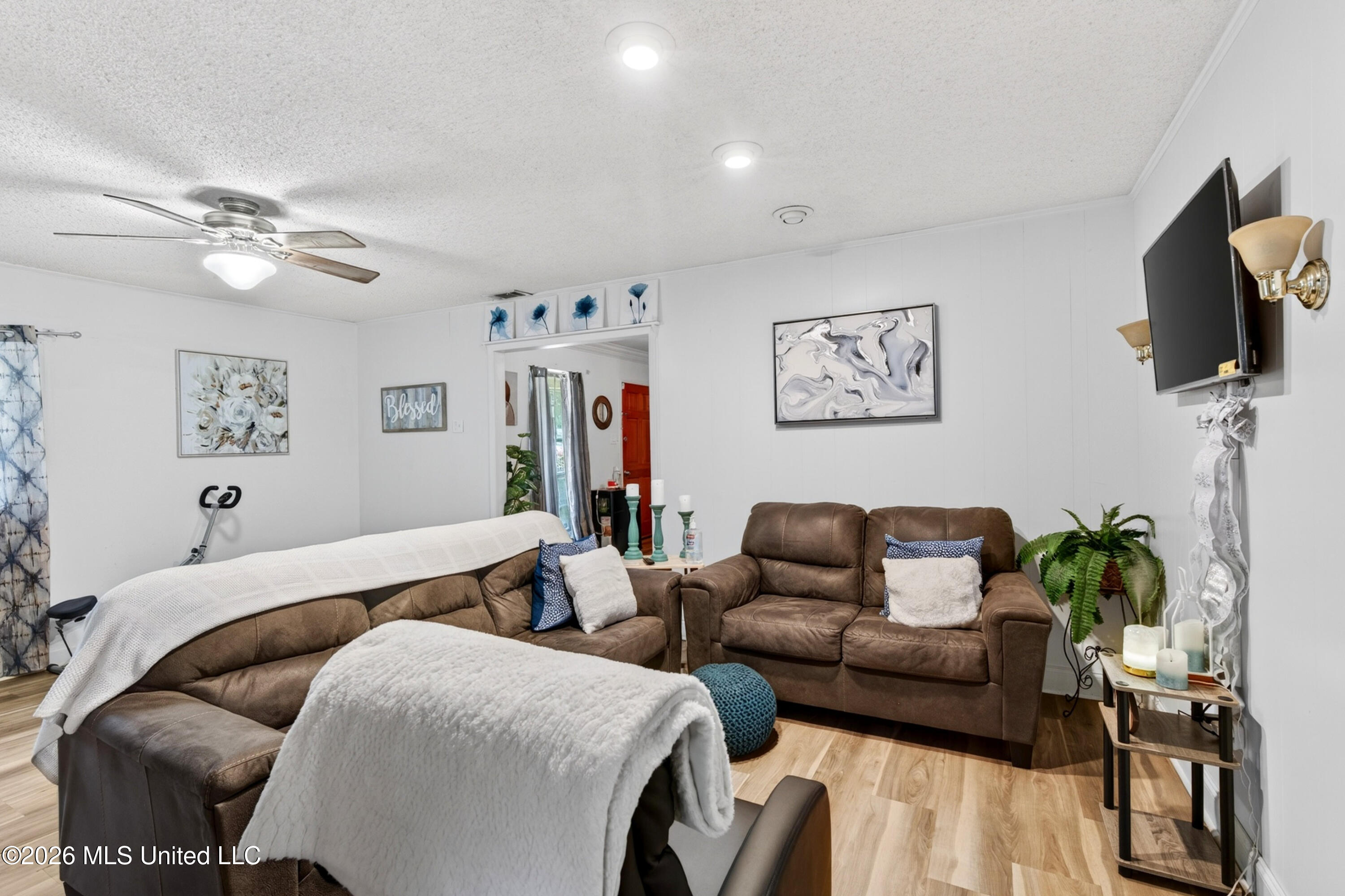 2318 Lynn Avenue Property Photo 10