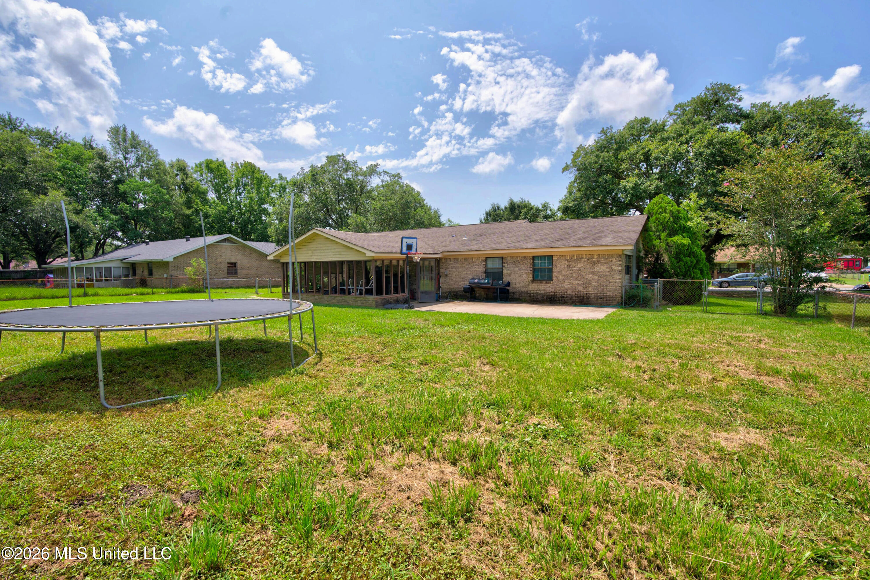 2318 Lynn Avenue Property Photo 25