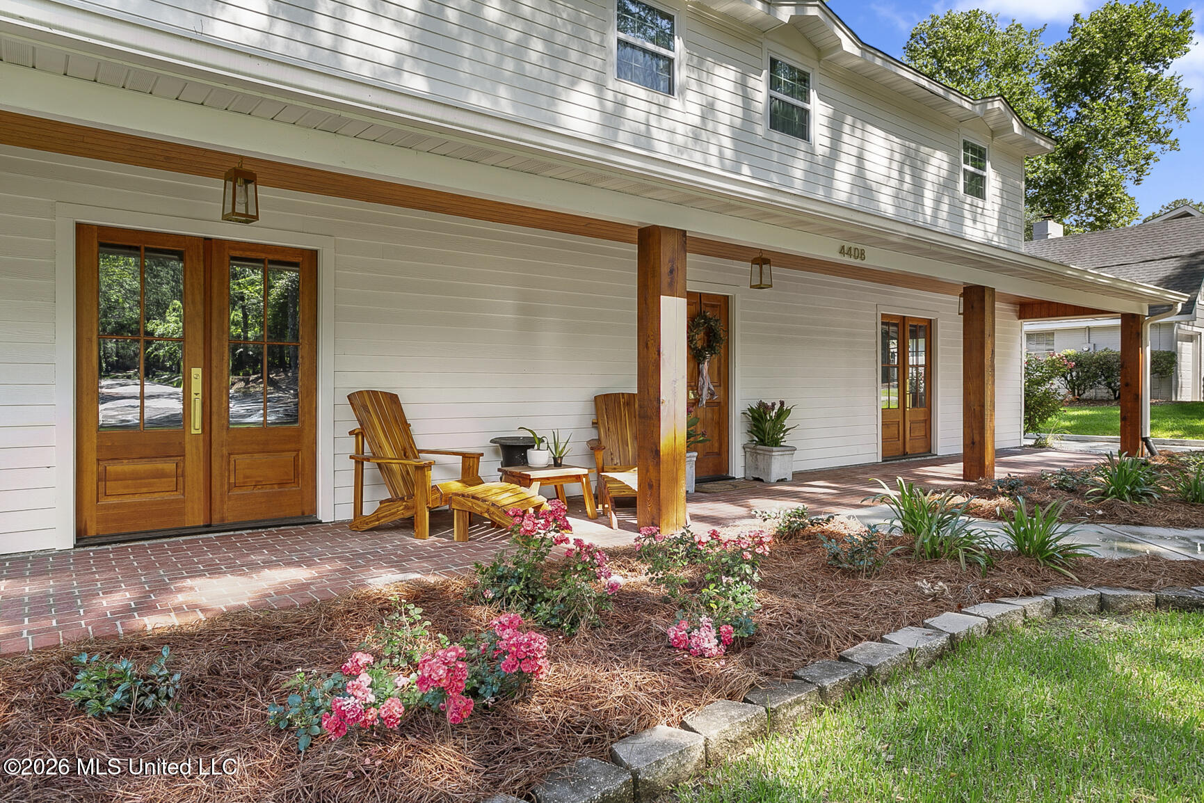 4408 Deer Creek Drive Property Photo 2