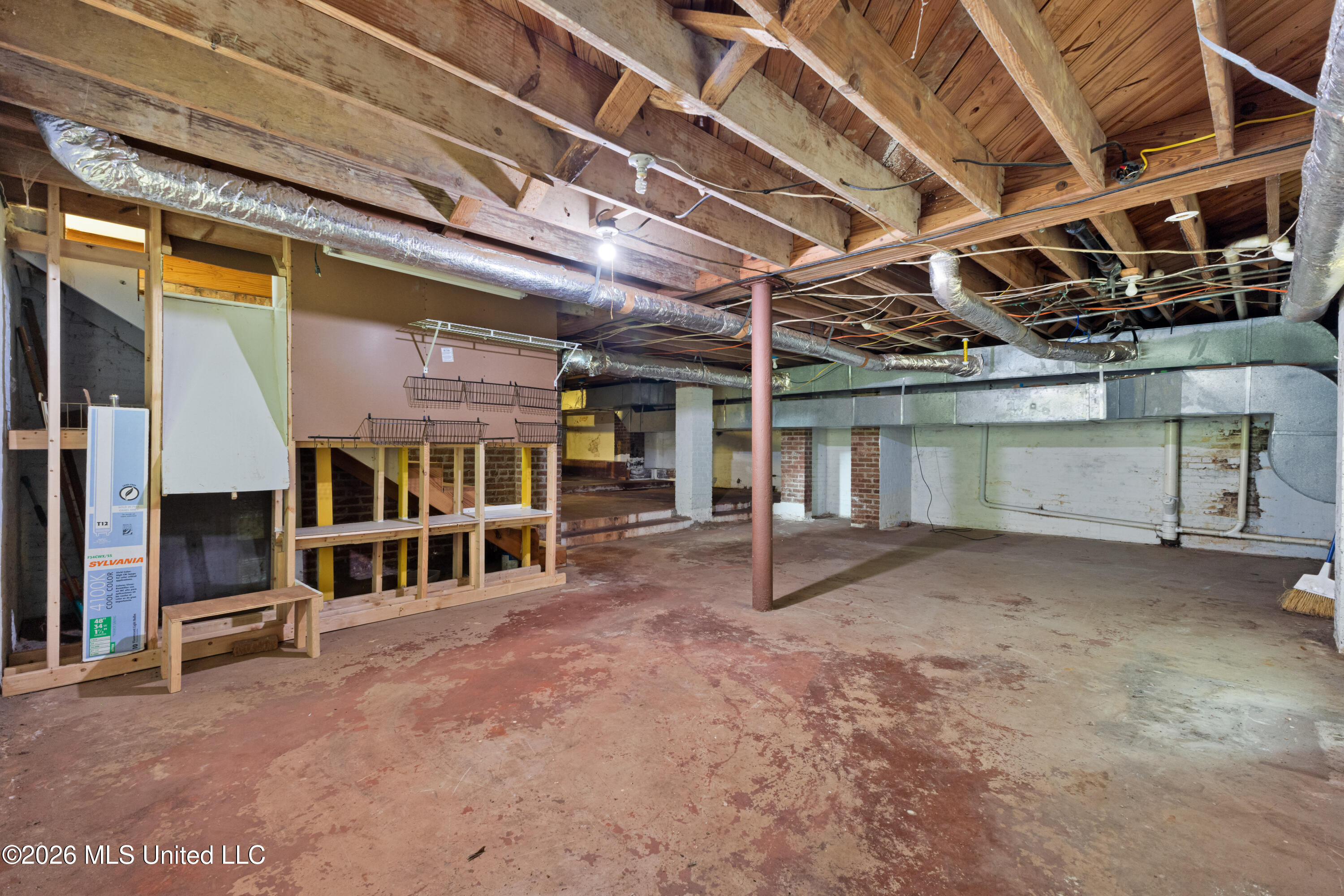 750 W 13th Street Property Photo 29