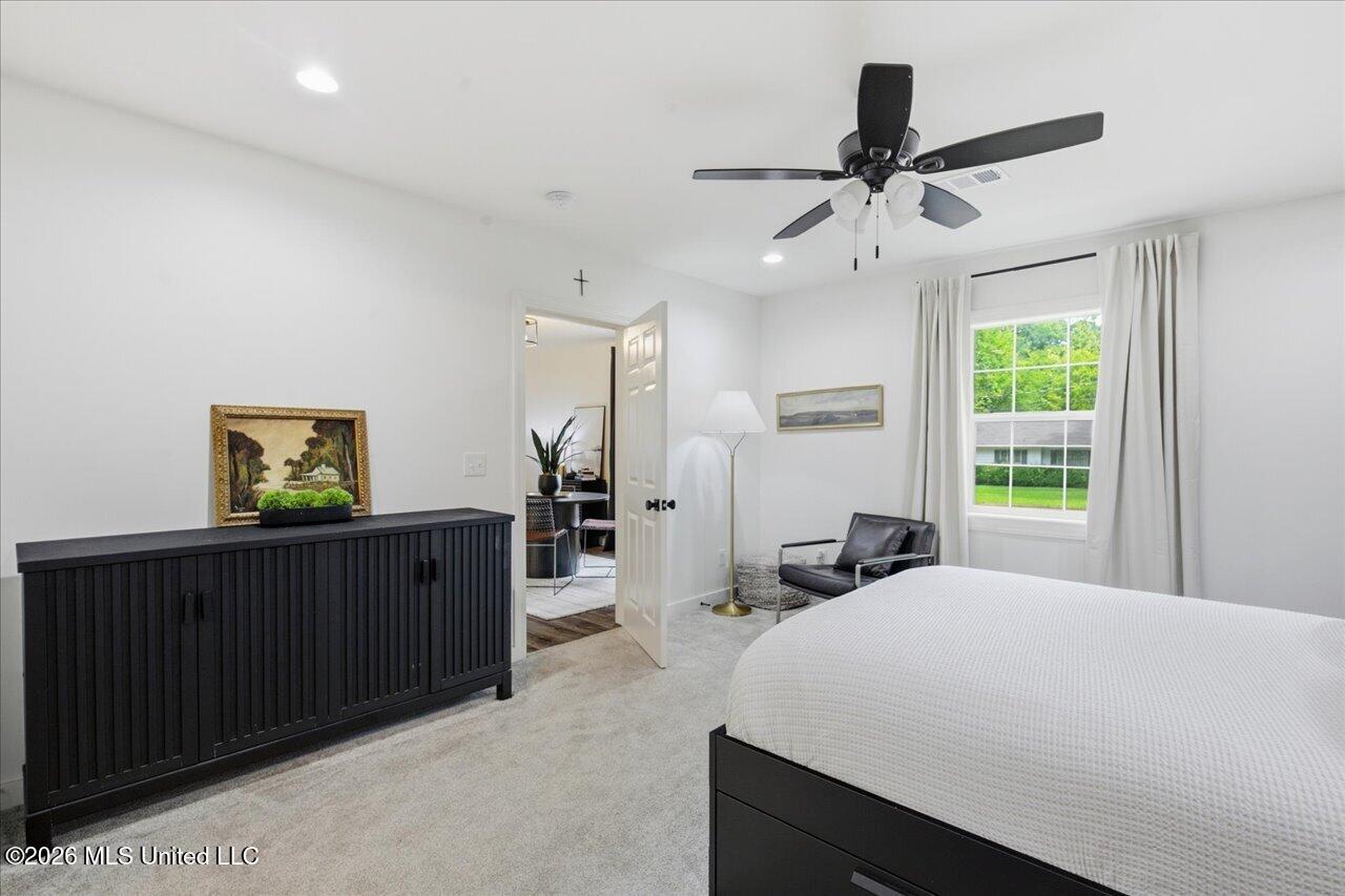 1013 Meadow Heights Drive Property Photo 19