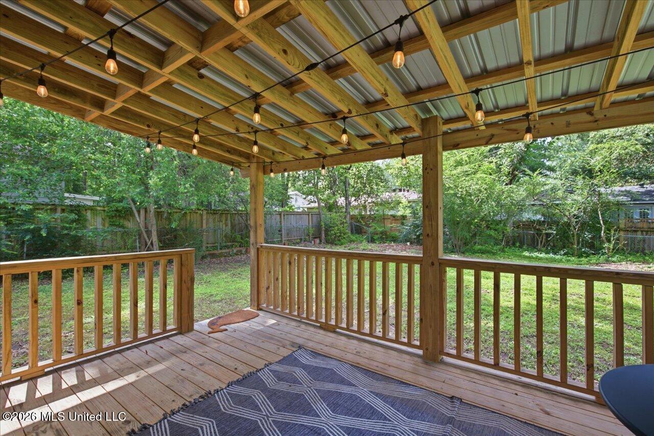 1013 Meadow Heights Drive Property Photo 29