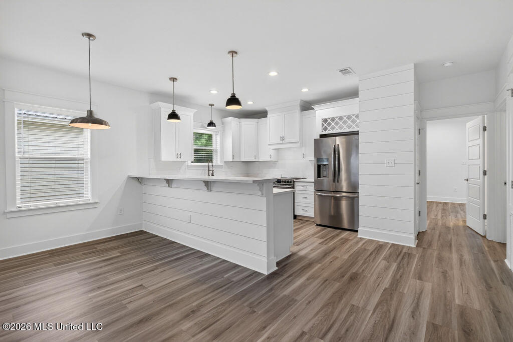 212 Clark Avenue Property Photo 12
