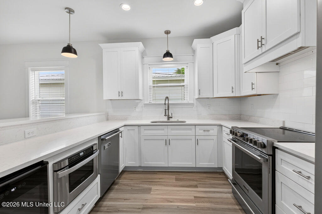 212 Clark Avenue Property Photo 14