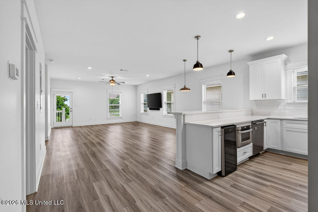 212 Clark Avenue Property Photo 15