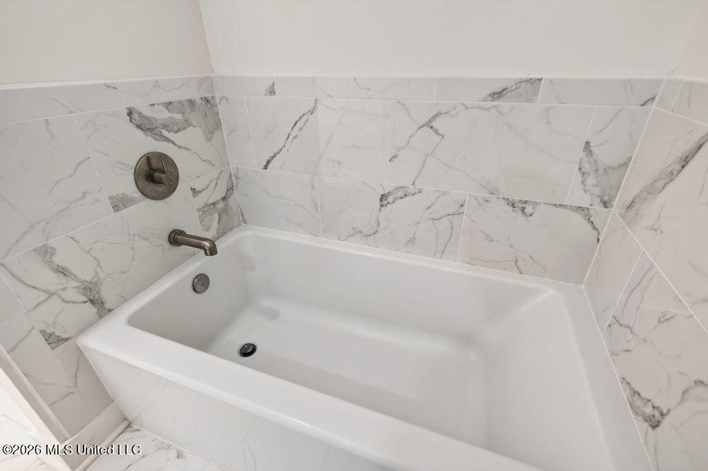 212 Clark Avenue Property Photo 19