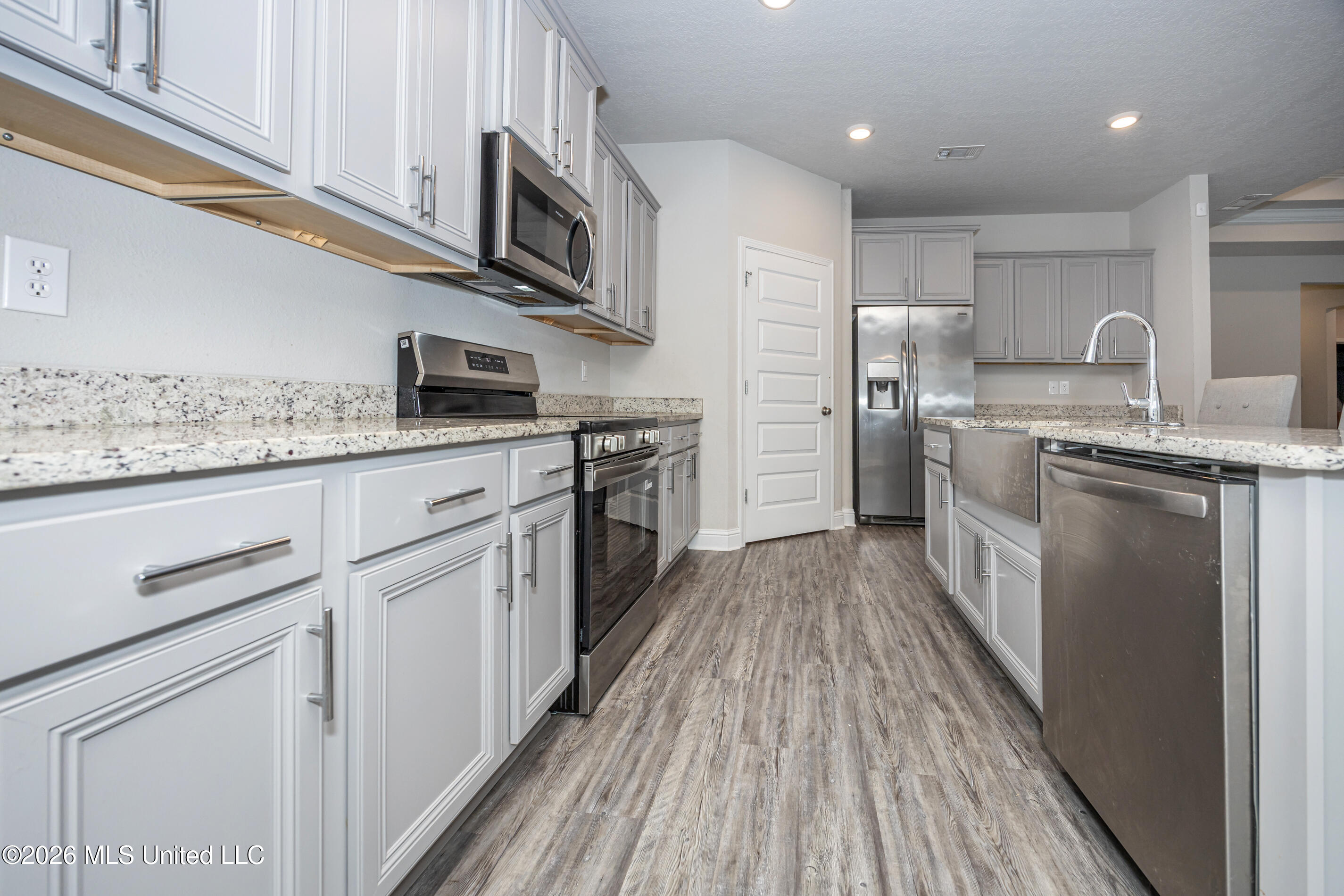 128 Oystercatcher Cove Property Photo 11