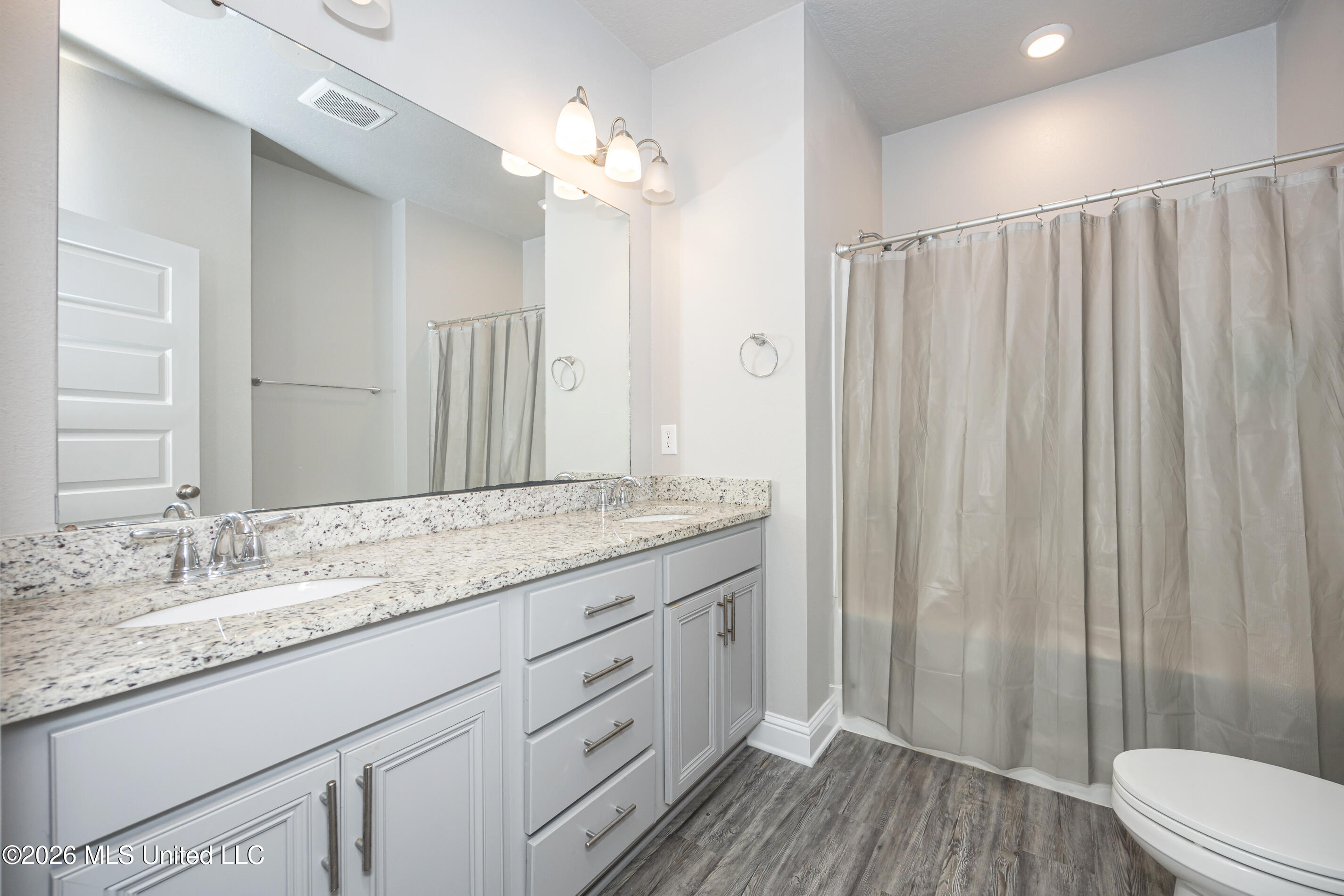 128 Oystercatcher Cove Property Photo 35
