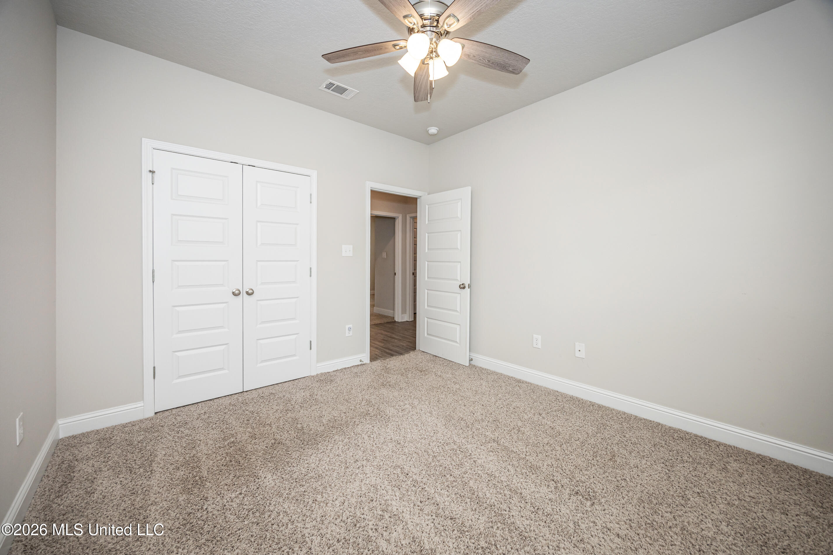 128 Oystercatcher Cove Property Photo 39