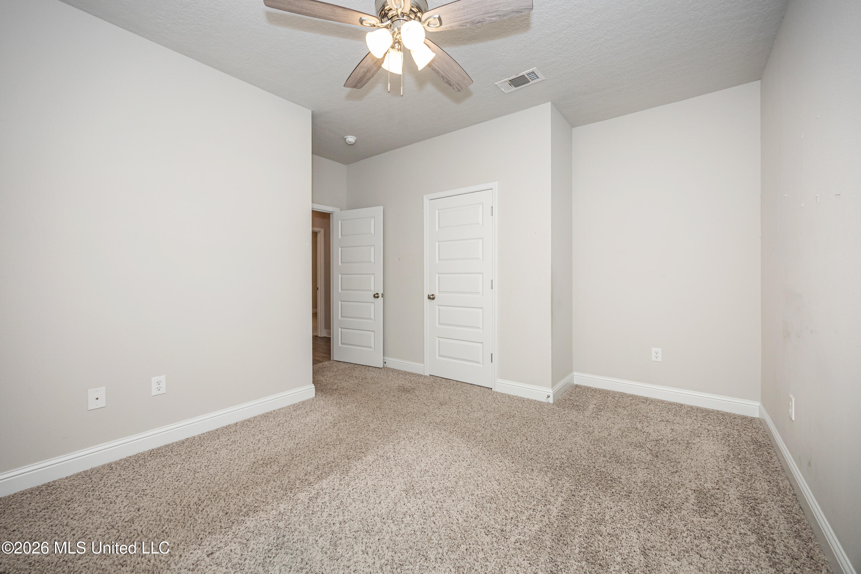 128 Oystercatcher Cove Property Photo 45