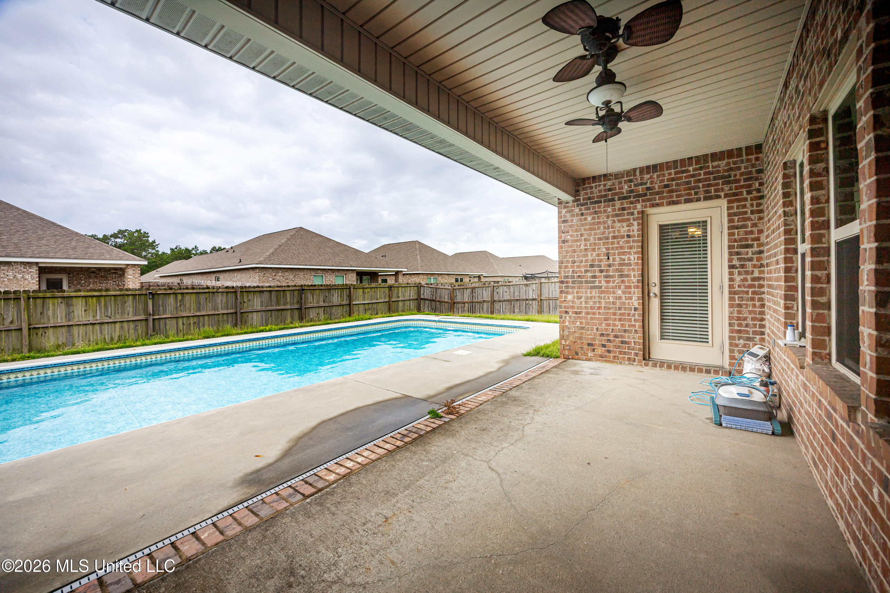 128 Oystercatcher Cove Property Photo 47