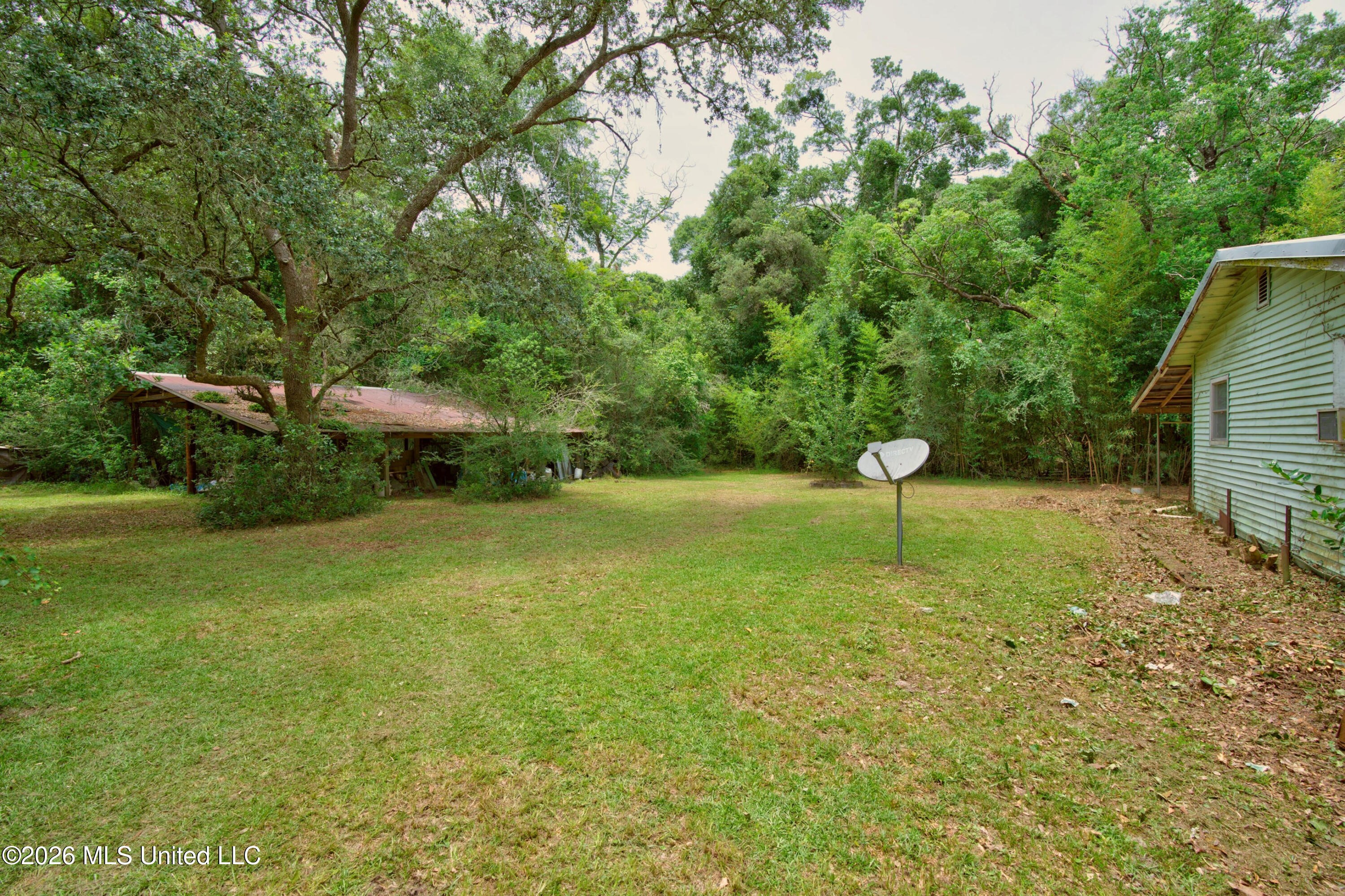 13513 Bunker Hill Road Property Photo 5