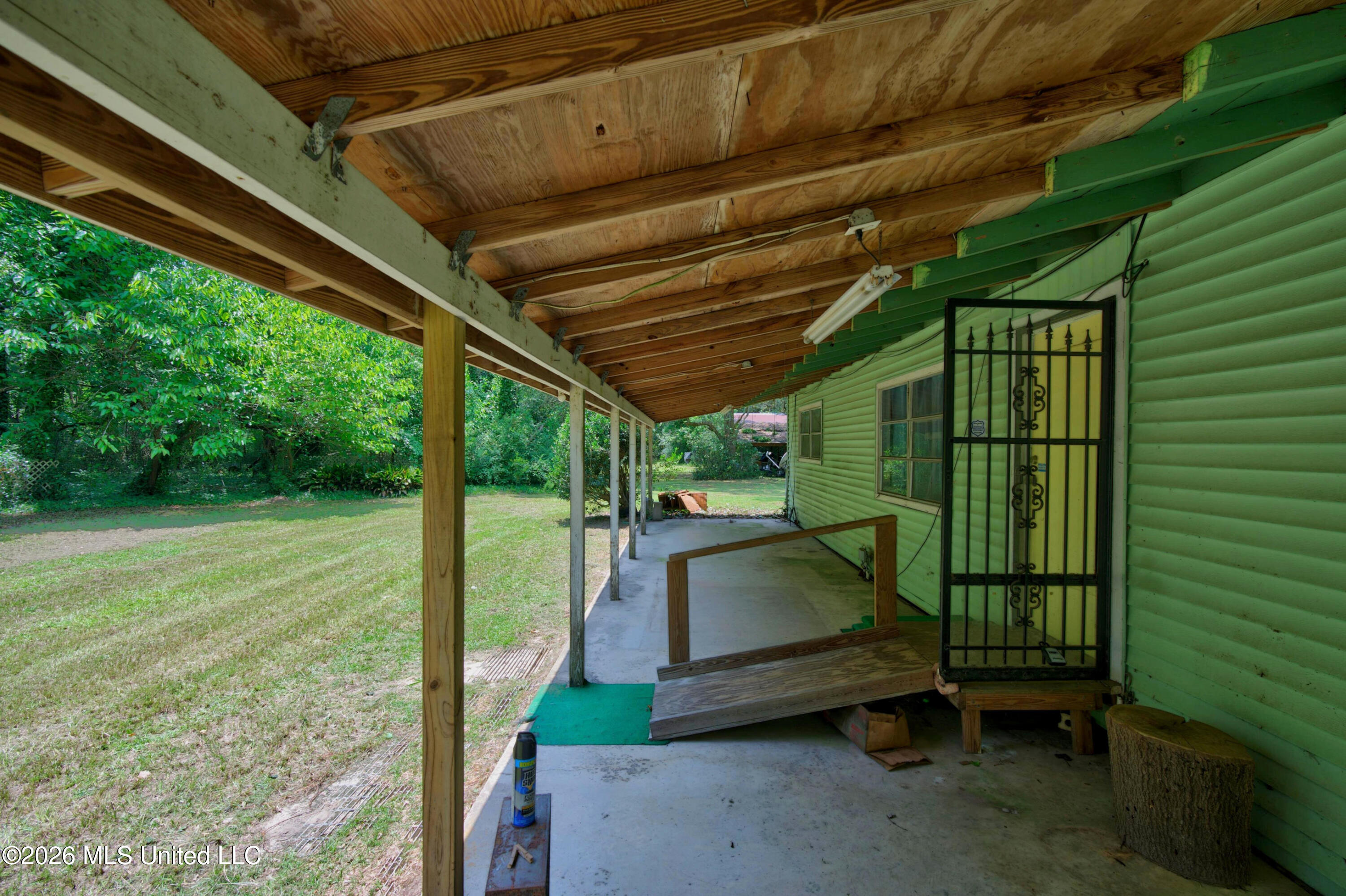 13513 Bunker Hill Road Property Photo 17
