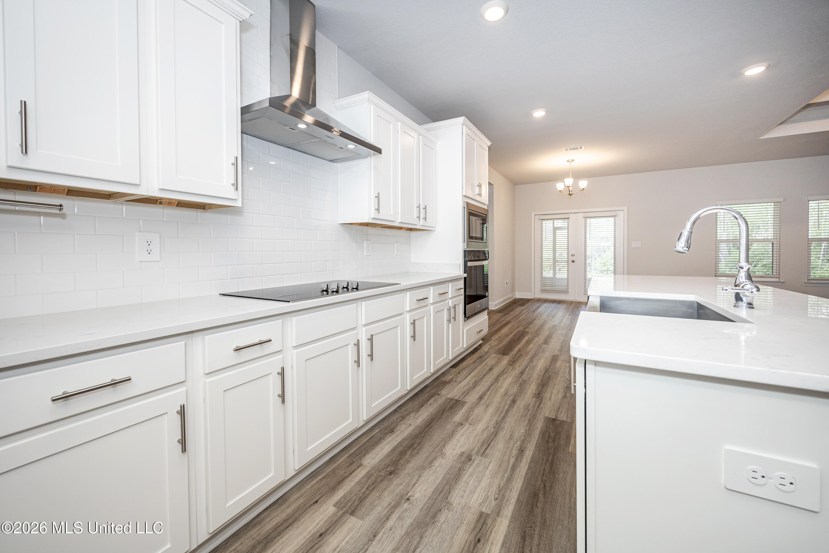 15381 Dandelion Drive Property Photo 24