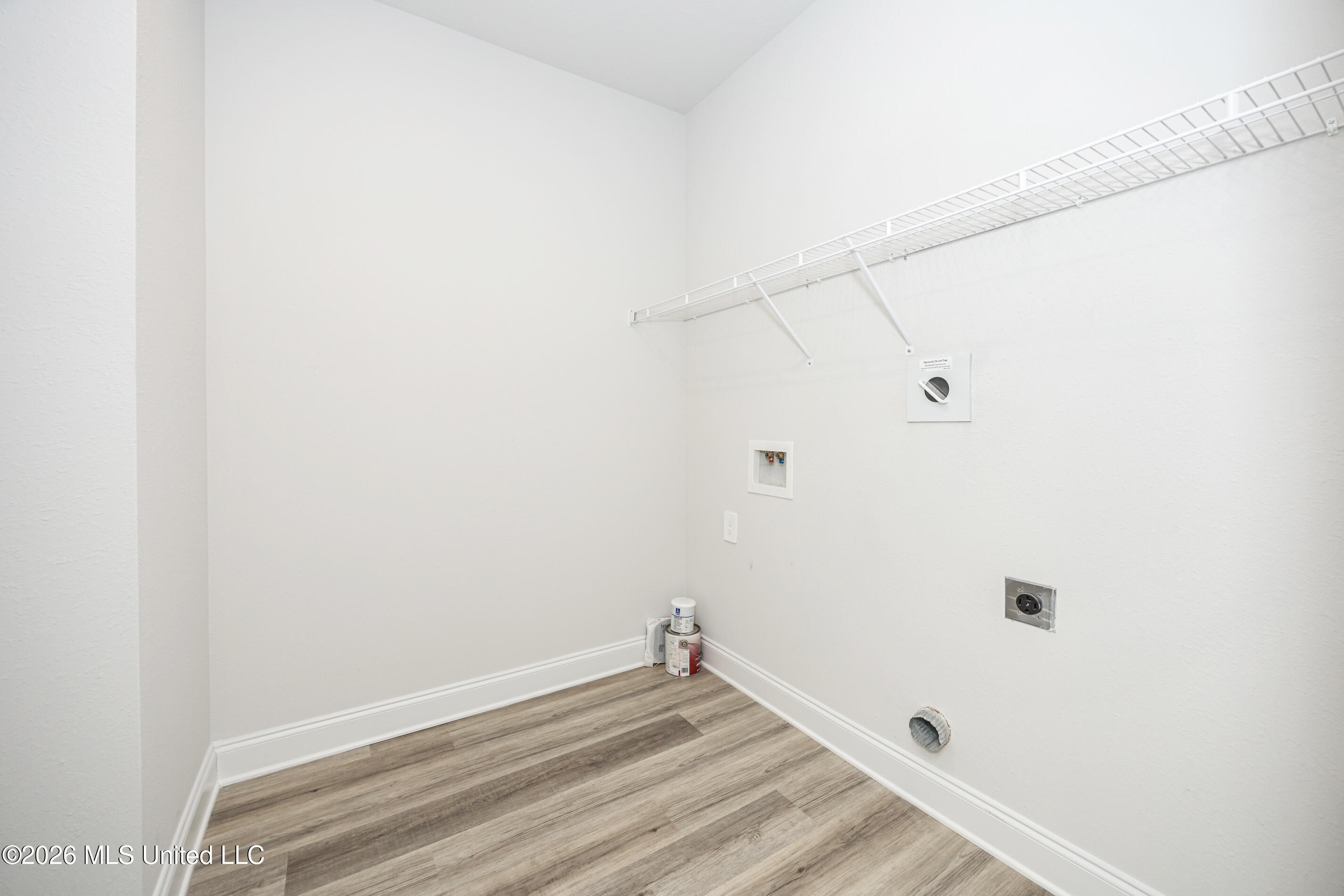 15381 Dandelion Drive Property Photo 27