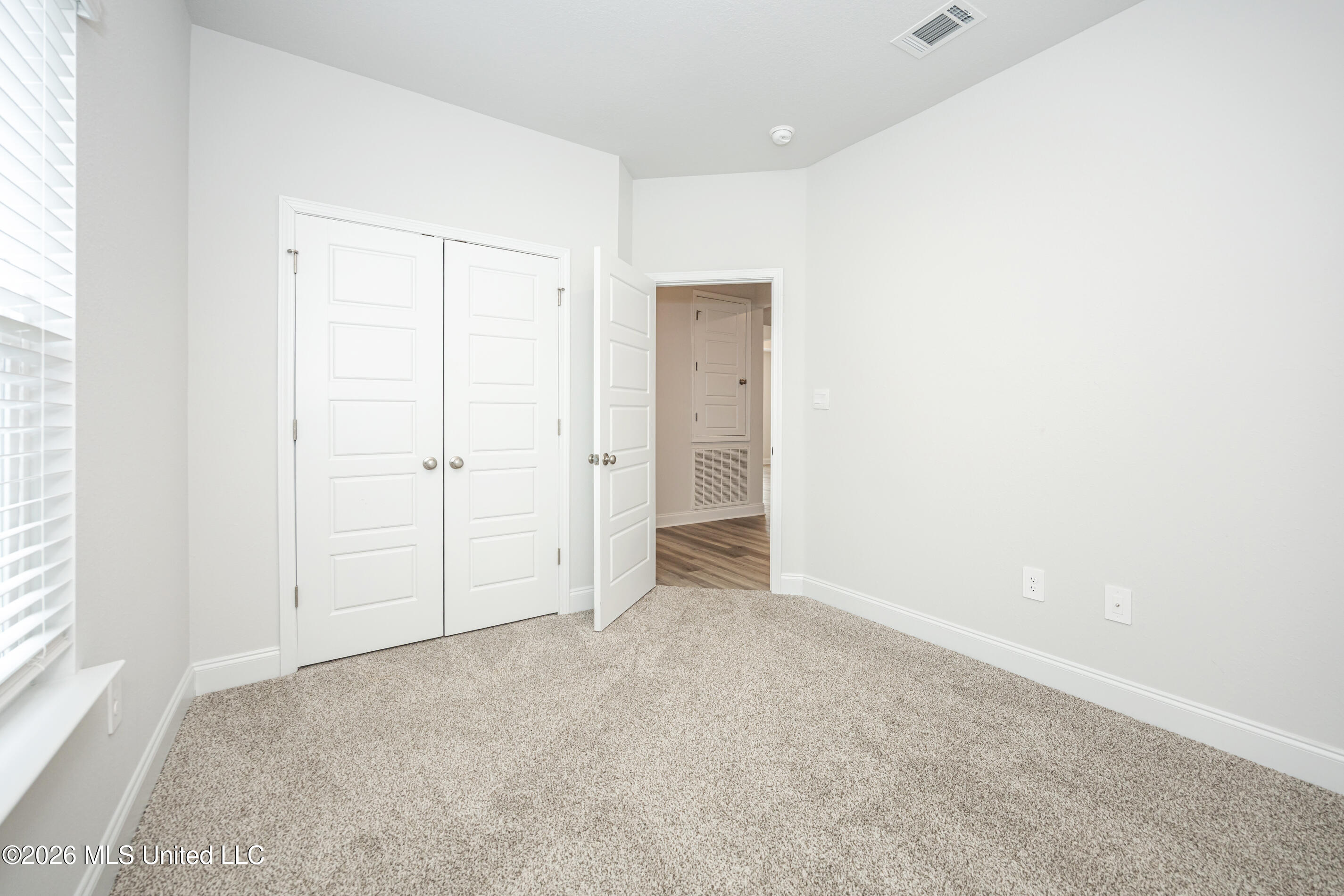 15381 Dandelion Drive Property Photo 32
